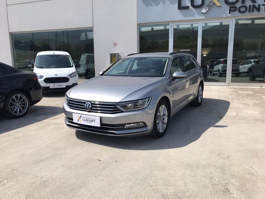 Volkswagen Passat Variant Var. 1.6 TDI DSG Comfortline BMT PRONTA CONSEGNA